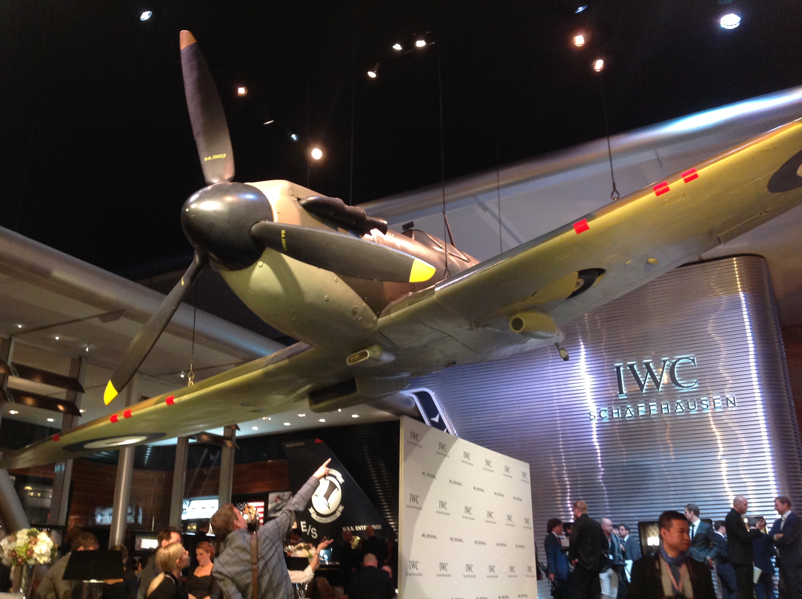 Lo SPitfire della R.A.F. nello stand IWC